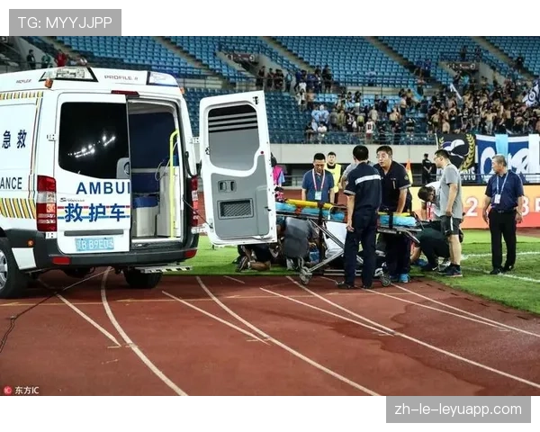 球迷区现场救护车通道与车辆优先调度方案，救护车通道怎样划线